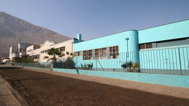 Imagen del monumento Escuela Arturo Prat Chacón E-12