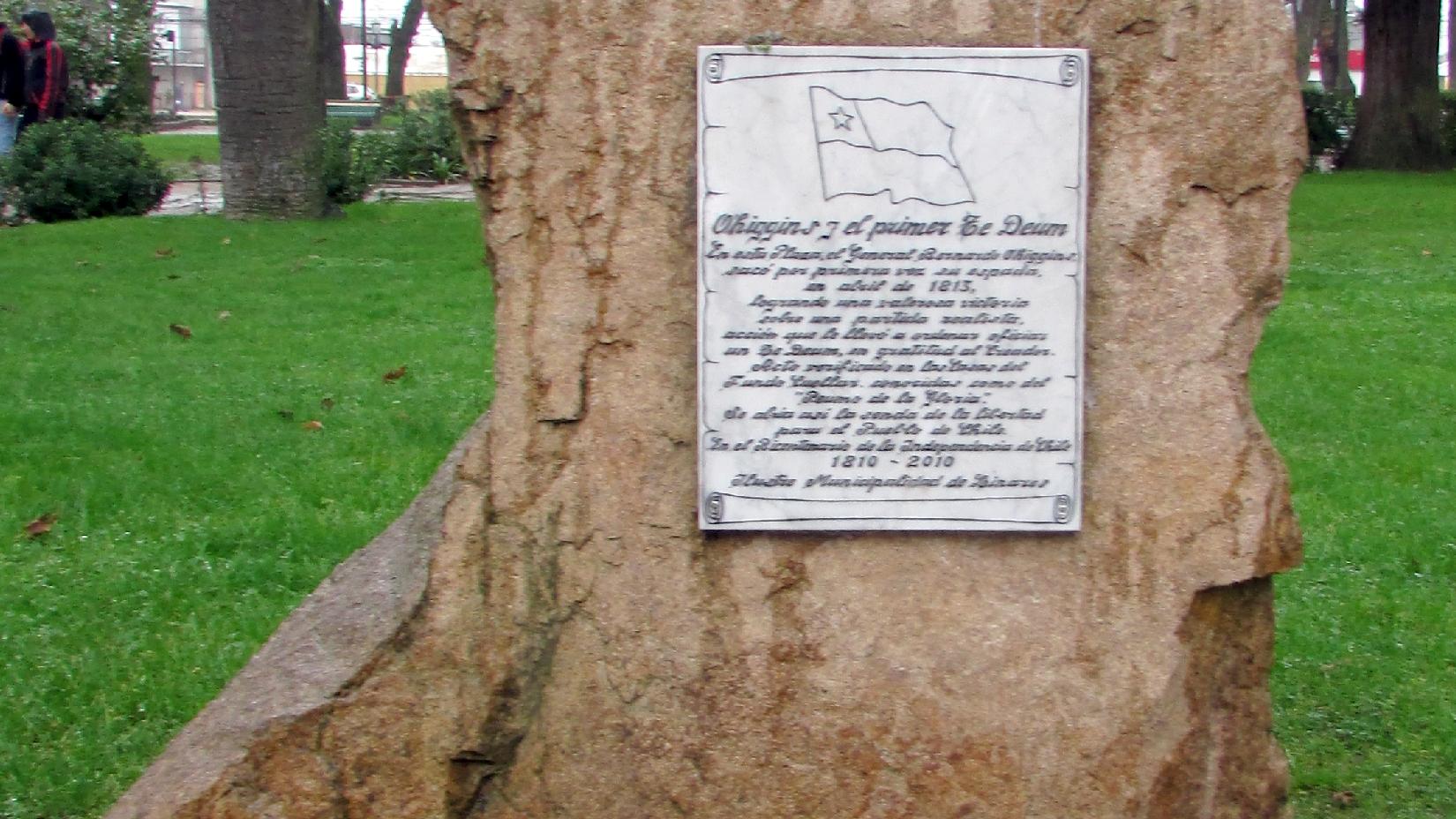 Imagen del monumento O'Higgins y el Primer TeDeum