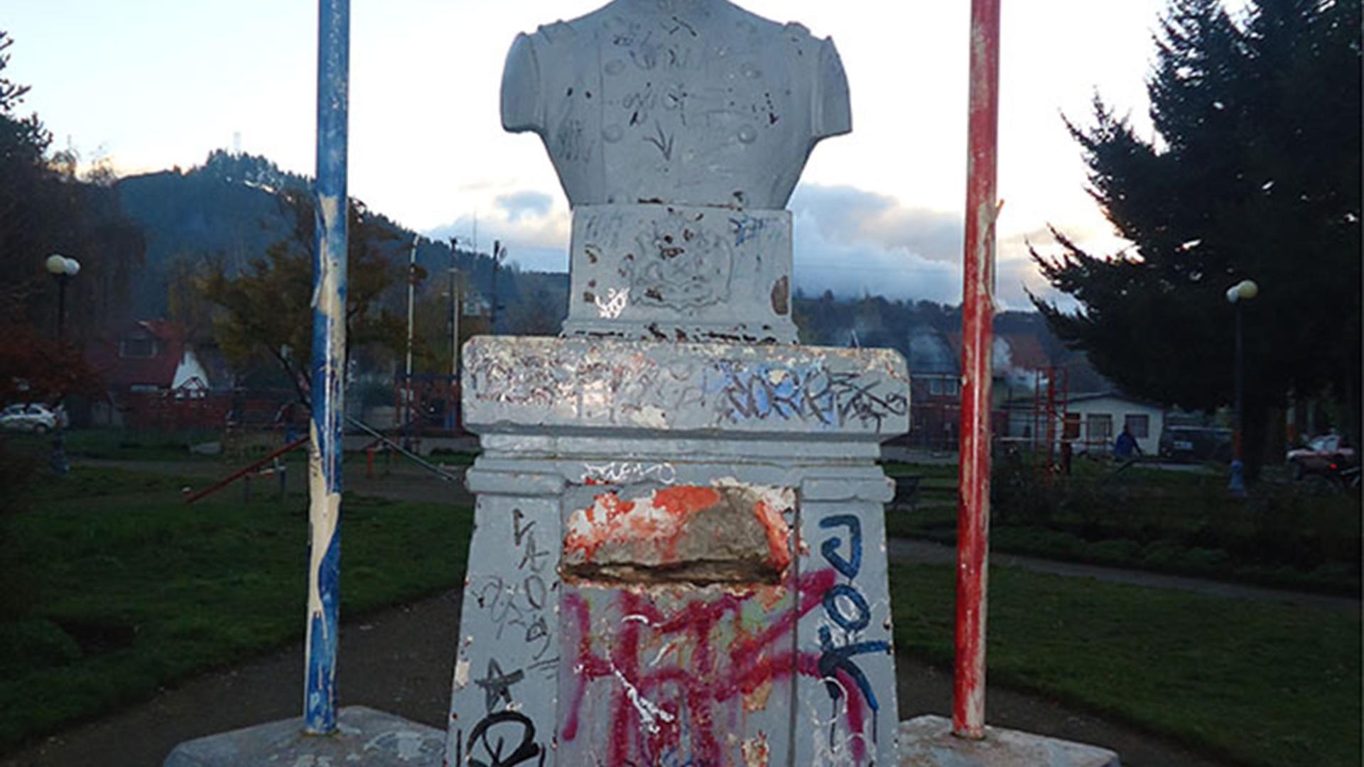Imagen del monumento Ignacio Carrera Pinto