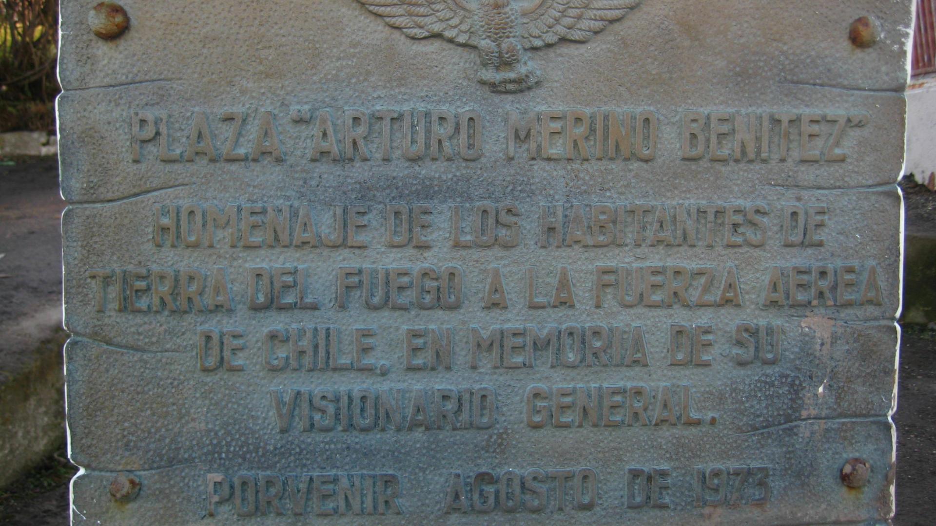 Imagen del monumento PLaza Arturo Merino Benítez