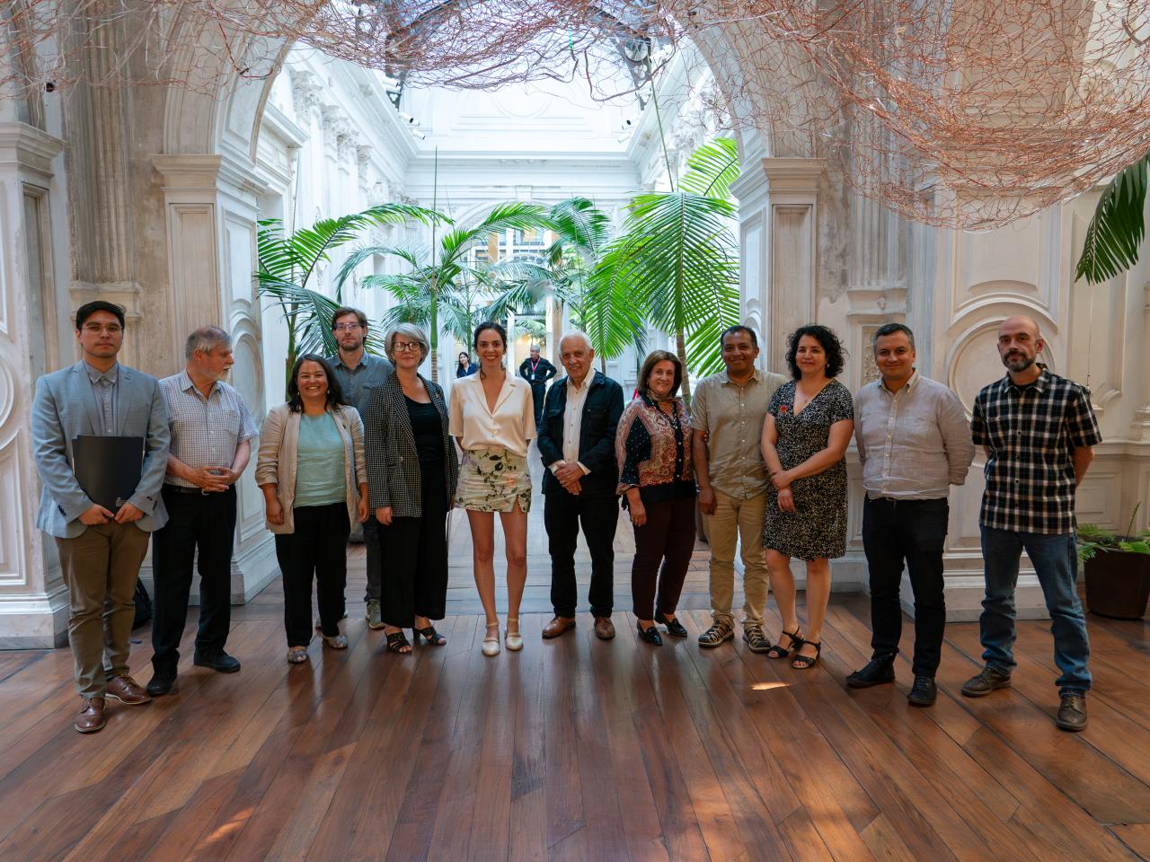 Imagen de Es oficial: los negativos originales de la muestra “El Rostro de Chile” ya son Monumento Histórico