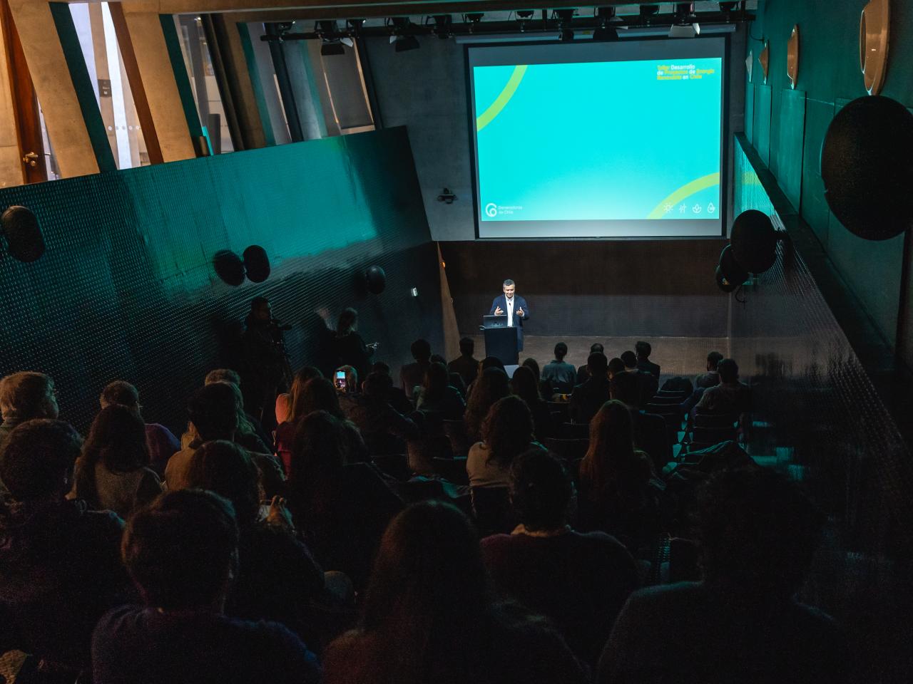 Imagen de CMN realiza taller de Desarrollo de Proyectos de Energía Renovable y protección del patrimonio