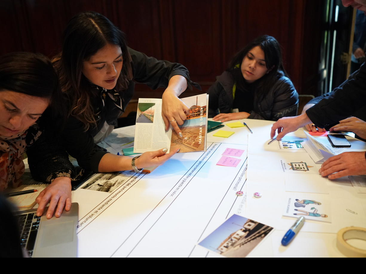 Imagen de Jóvenes participan en jornada de co-creación para levantar  programa de voluntariado patrimonial