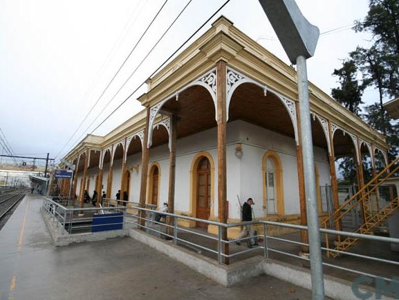 Imagen del monumento Edificio de la Estación de los ferrocarriles del Estado de la ciudad de San Bernardo