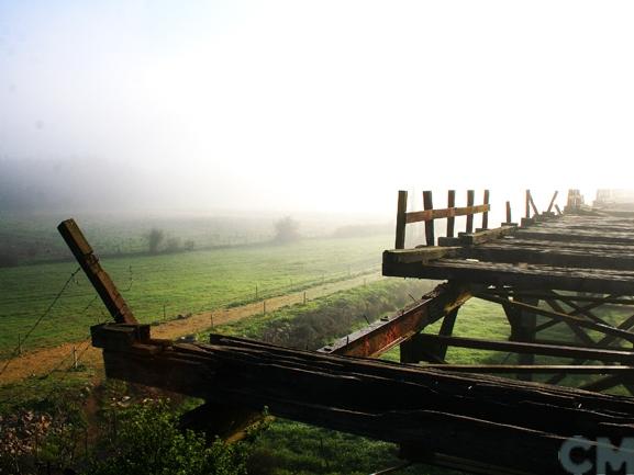 Imagen del monumento Puente viejo sobre el Río Itata
