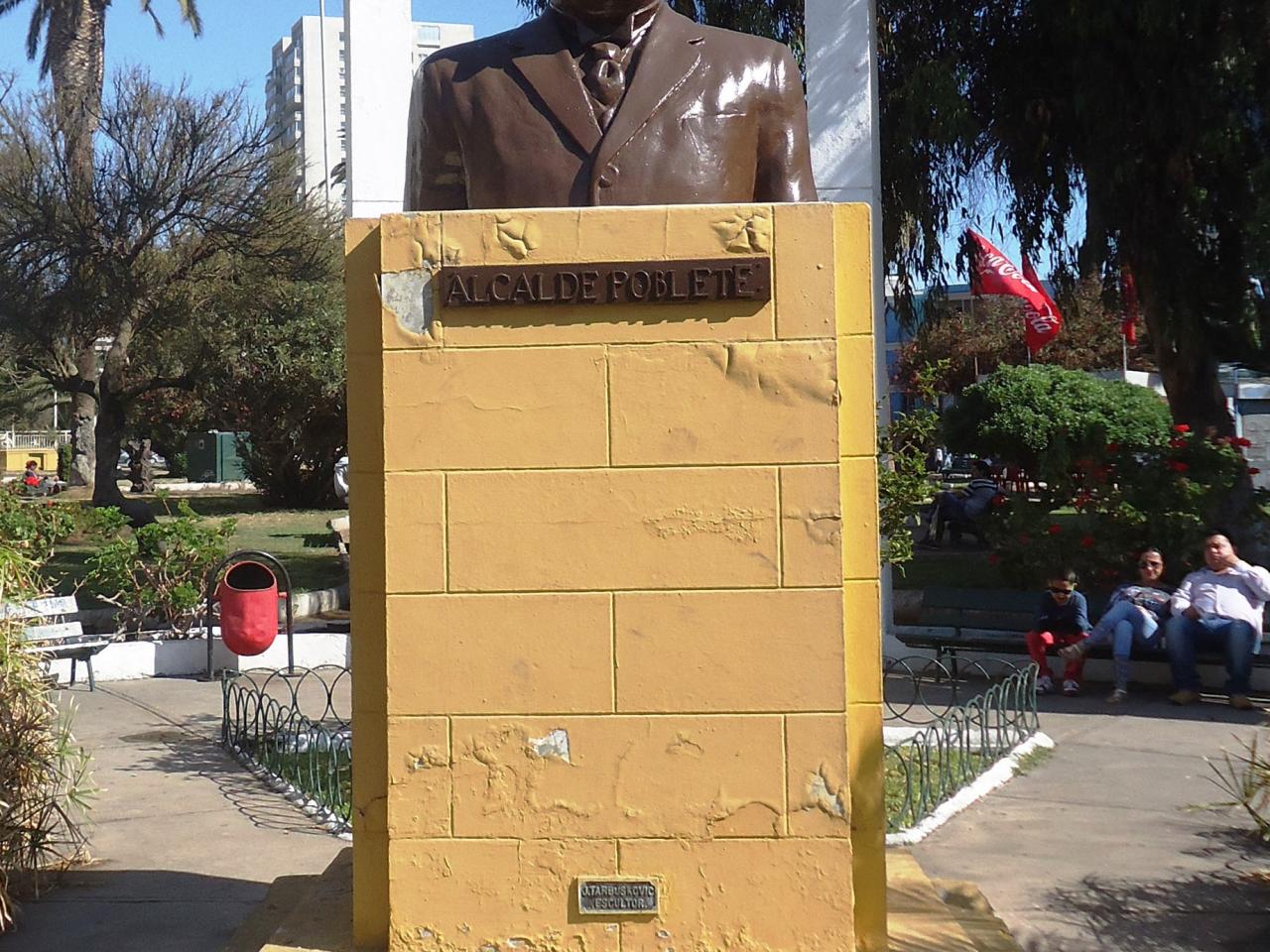 Imagen del monumento Alcalde Poblete
