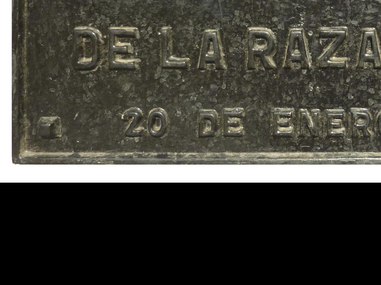 Imagen del monumento El Roto Chileno