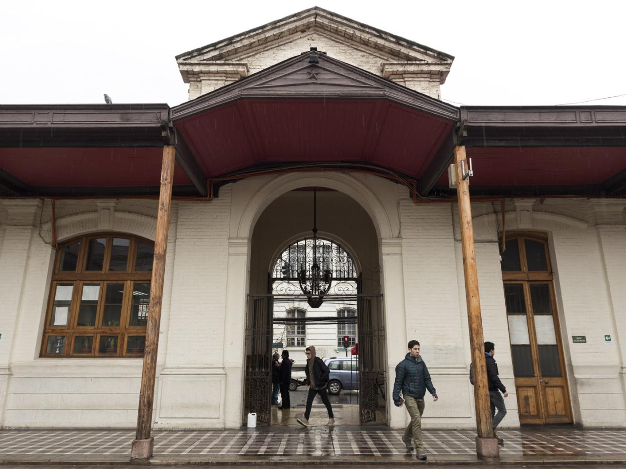 Imagen del monumento Edificio de la ex Escuela de Artes y Oficios