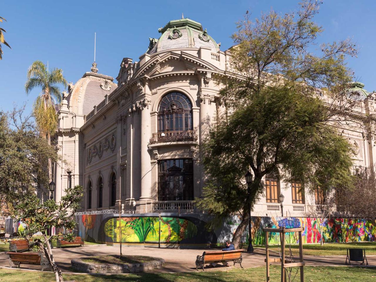 Imagen de Conectemos con los Monumentos aborda la relevancia del patrimonio arquitectónico y arqueológico de Santiago