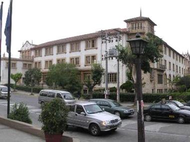 Imagen del monumento Edificio ubicado en Av. Francisco de Aguirre Nº 260