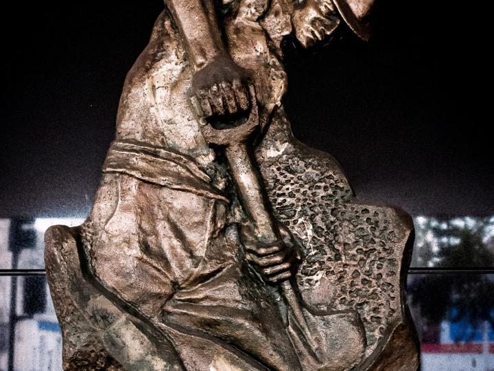 Imagen del monumento José Santos Ossa