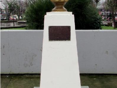 Imagen del monumento Arturo Prat Chacón