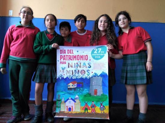 Imagen de Comunidad escolar creará el Afiche del Día del Patrimonio para Niñas y Niños
