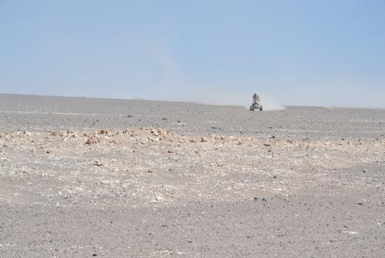 Imagen de Consejo de Monumentos Nacionales monitorea afectación a sitio arqueológico producido por competencia Dakar 2015