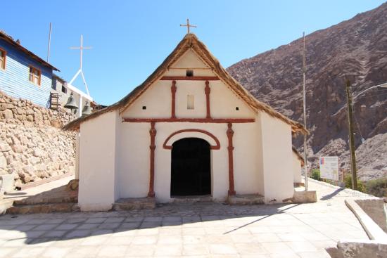 Imagen de Declaran Monumento Nacional a siete Iglesias del Altiplano