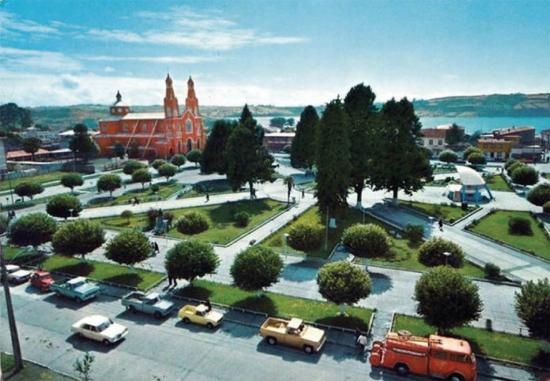 Imagen de Consejo de Monumentos Nacionales agiliza proceso para declarar Zona Típica el entorno de la Iglesia de Castro