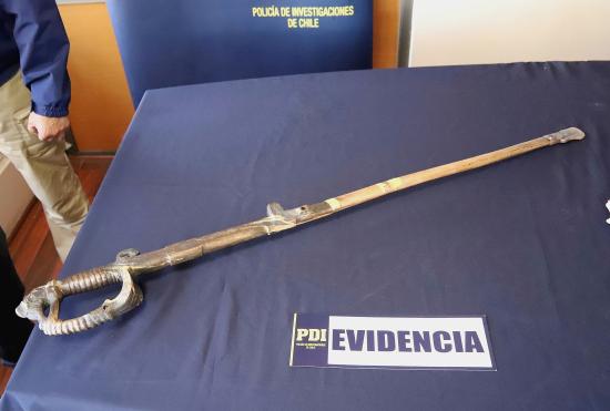 Imagen de CMN valora recuperación de espada de Baquedano, anuncia  querella y primeras acciones de conservación