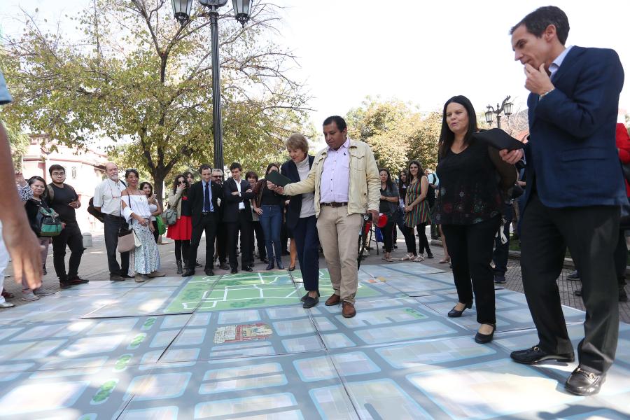 Imagen de Ministra Valdés anuncia ampliación de Zona Típica de los barrios Brasil y Yungay en Santiago Poniente
