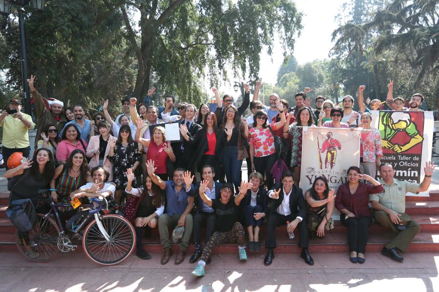 Imagen de Ministra Valdés anuncia ampliación de Zona Típica de los barrios Brasil y Yungay en Santiago Poniente