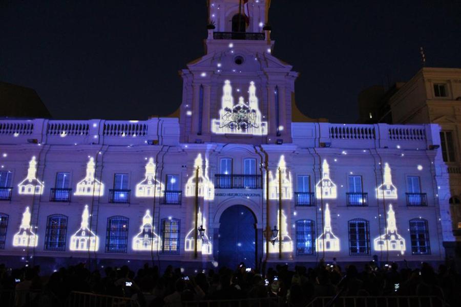 Imagen de Con espectáculo tridimensional DIBAM celebró 15 años de Iglesias de Chiloé como Patrimonio de la Humanidad