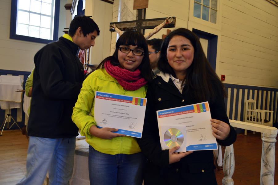 Imagen de Jóvenes participan en 1era Jornada sobre Patrimonio en Chelín