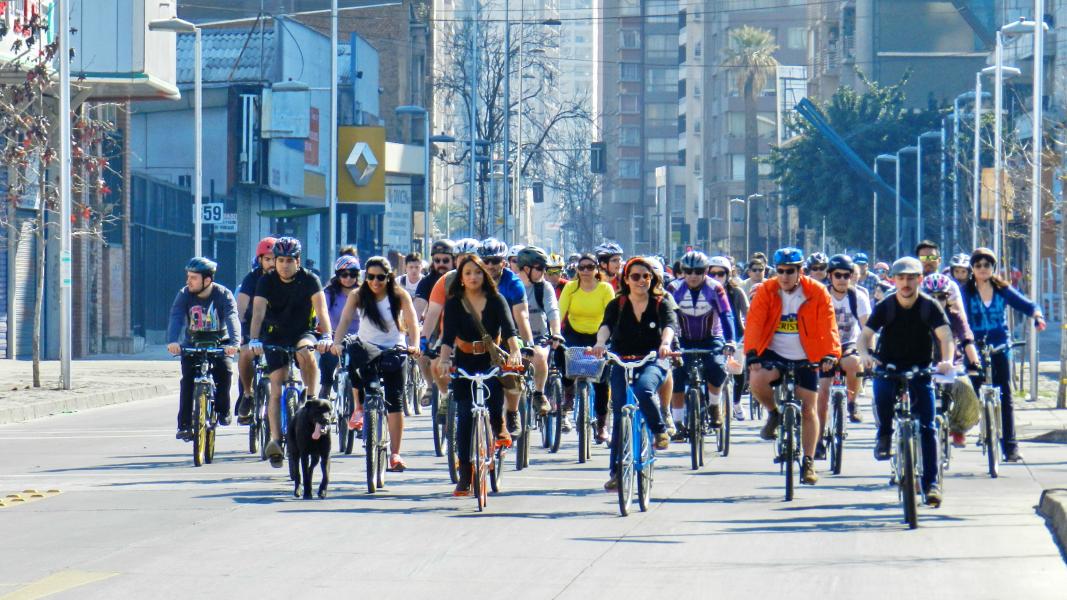 Imagen de El 4° Laboratorio Juvenil invita a la actividad  &amp;quot;Bicicleta y ciudad: nuevas formas de conocer&amp;quot;