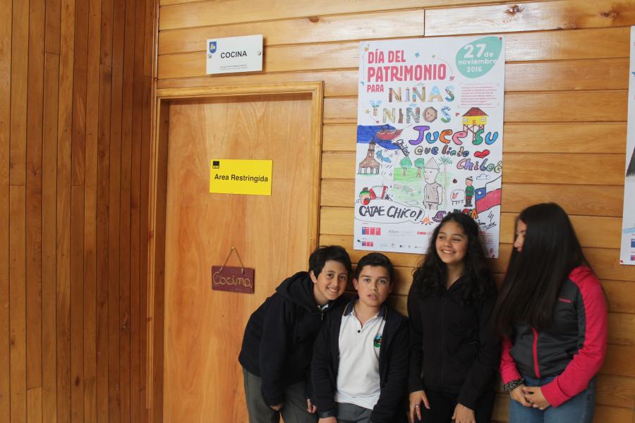 Imagen de Ganadores Concurso Afiche 1er día del Patrimonio para Niñas y Niños