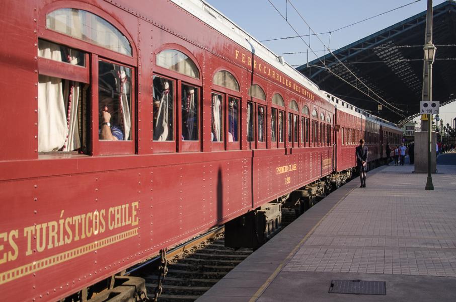 Imagen de Ganadores del concurso Cuida Tu Amor de Verano son parte del Tren del Recuerdo