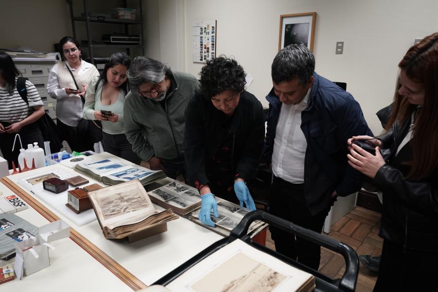 Imagen de Taller realizado por el CMN capacitó sobre el registro fotográfico en edificios patrimoniales