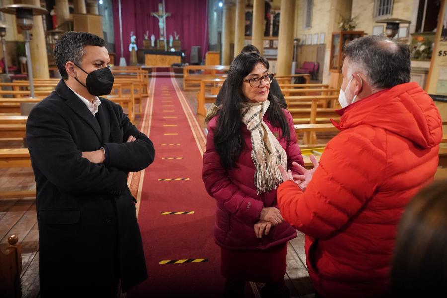 Imagen de Intensa agenda del CMN en Chiloé: equipo técnico visitó iglesias del Sitio de Patrimonio Mundial