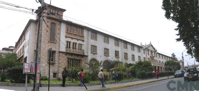 Imagen del monumento Edificio ubicado en Av. Francisco de Aguirre Nº 260