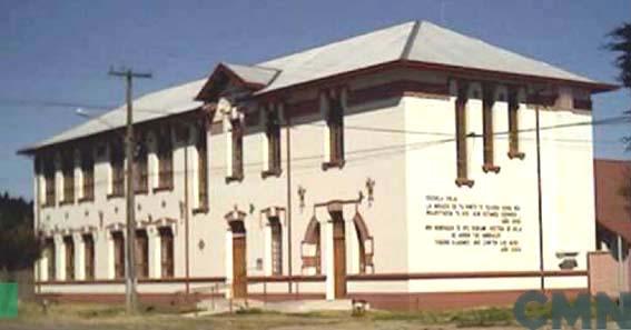 Imagen del monumento Centro cultural comunal de Renaico, ex escuela primaria N° 16