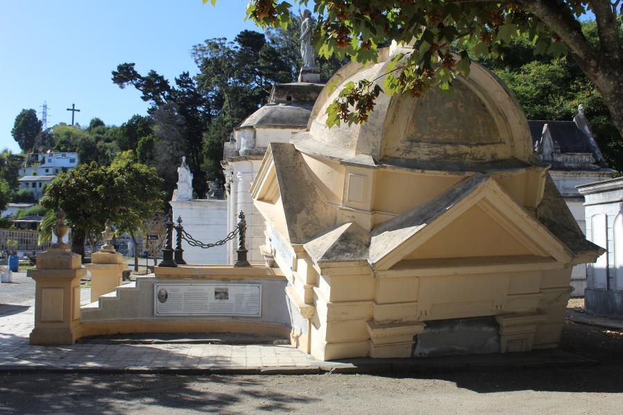 Imagen del monumento Mausoleo de Herminio González del Cementerio General de Concepción