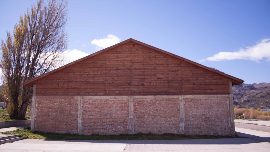 Imagen del monumento Bodegas Portuarias del Río Ibáñez