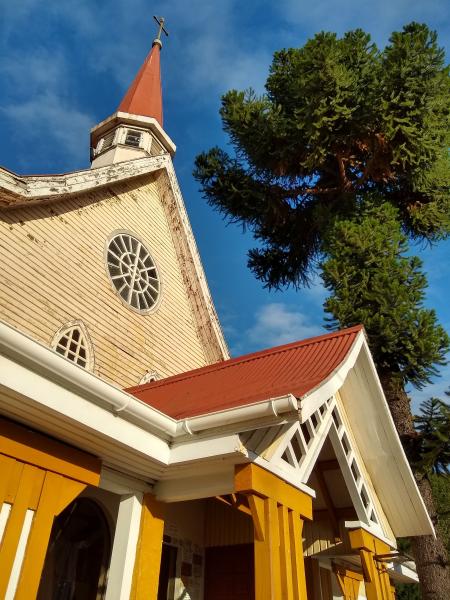 Imagen de CMN aprueba solicitud de declaratoria del Santuario de la Virgen del Tránsito de Metrenco como Monumento Histórico