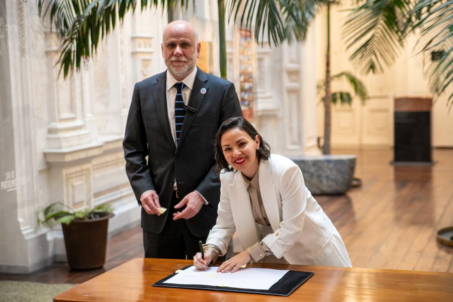 Imagen de Ministra de las Culturas, las Artes y el Patrimonio y ministro Secretario General de la Presidencia promulgan ley que fortalece la publicidad de las sesiones del Consejo de Monumentos Nacionales